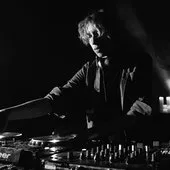 Daniel Avery
