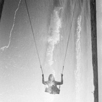 Petite Météorite - to the moon and (never) back