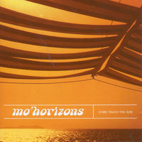 Mo' Horizons - flyin' away
